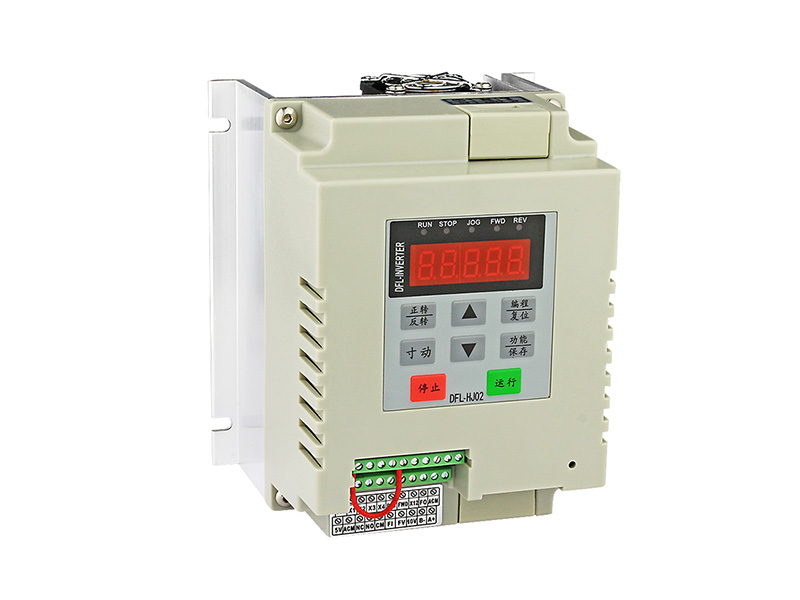 200N單相水泵變頻器，220V供水變頻器，恒壓供水變頻器