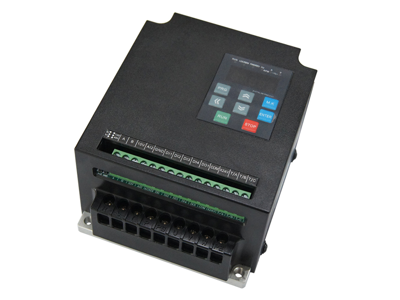 DFL500D通用變頻器，小體變頻器，變頻調速器，變頻器生產廠家